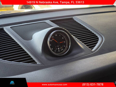 2021 Porsche Macan S