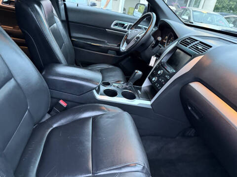 2012 Ford Explorer XLT