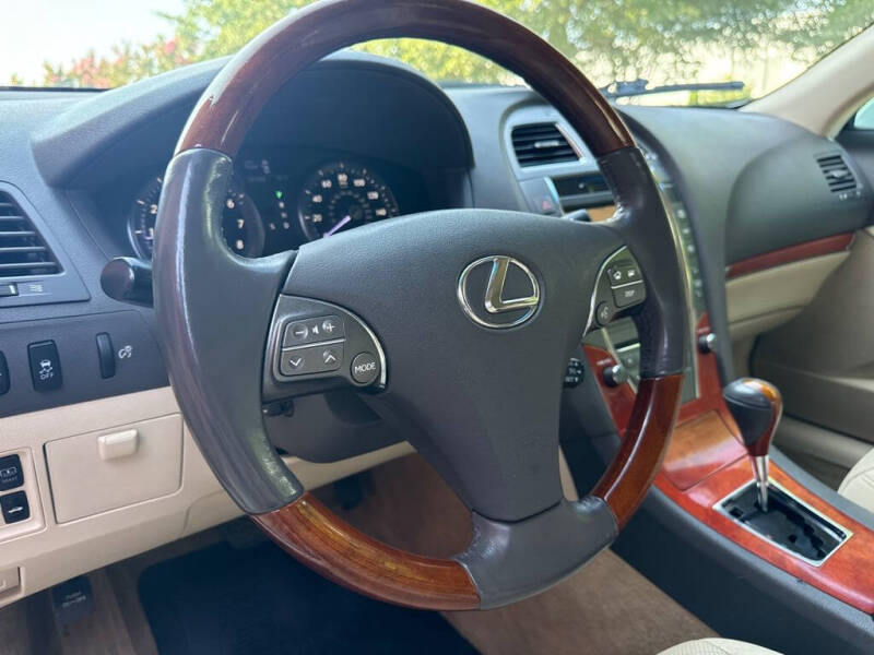 2011 Lexus ES 350