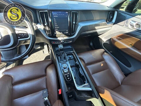 2019 Volvo XC60 T6 Momentum