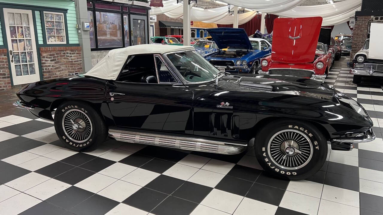 1966 Chevrolet Corvette 8