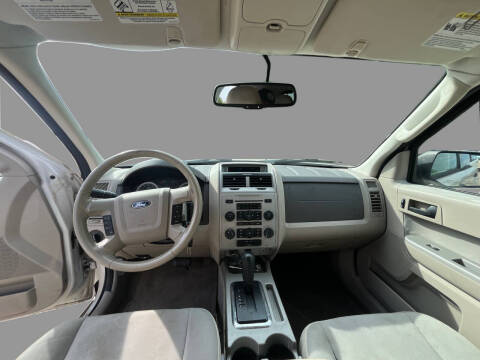2011 Ford Escape XLT