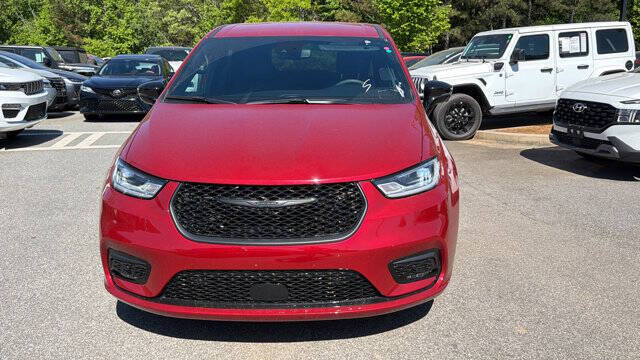 2024 Chrysler Pacifica Plug-In Hybrid