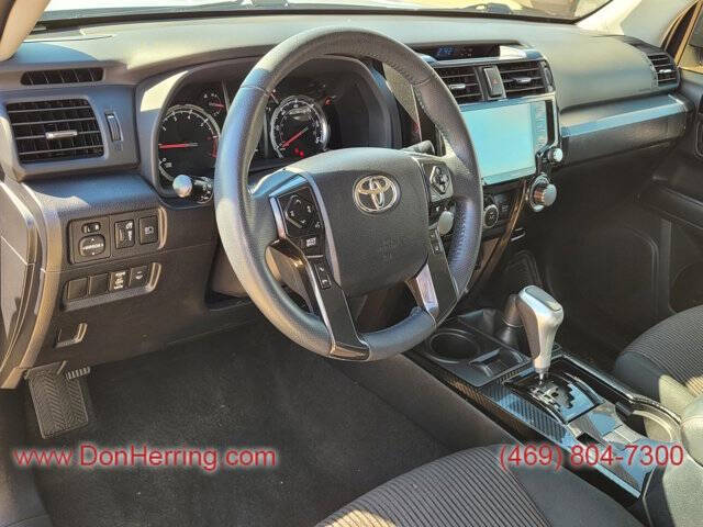 2024 Toyota 4Runner TRD Off-Road