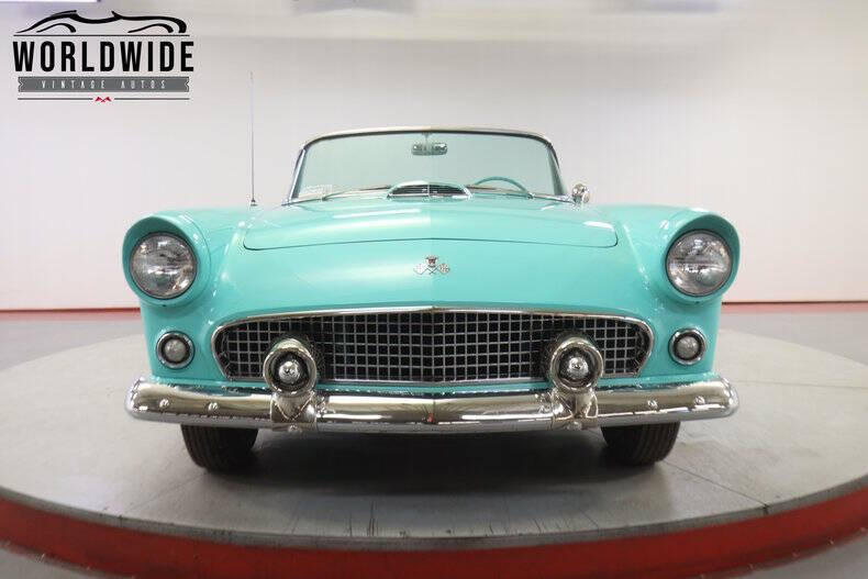 1955 Ford Thunderbird