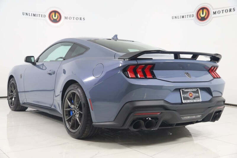 2024 Ford Mustang Dark Horse