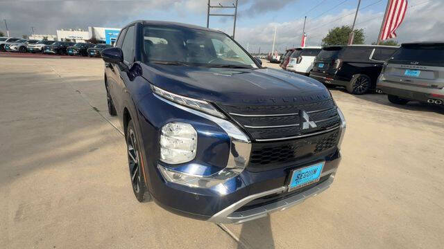 2024 Mitsubishi Outlander SE