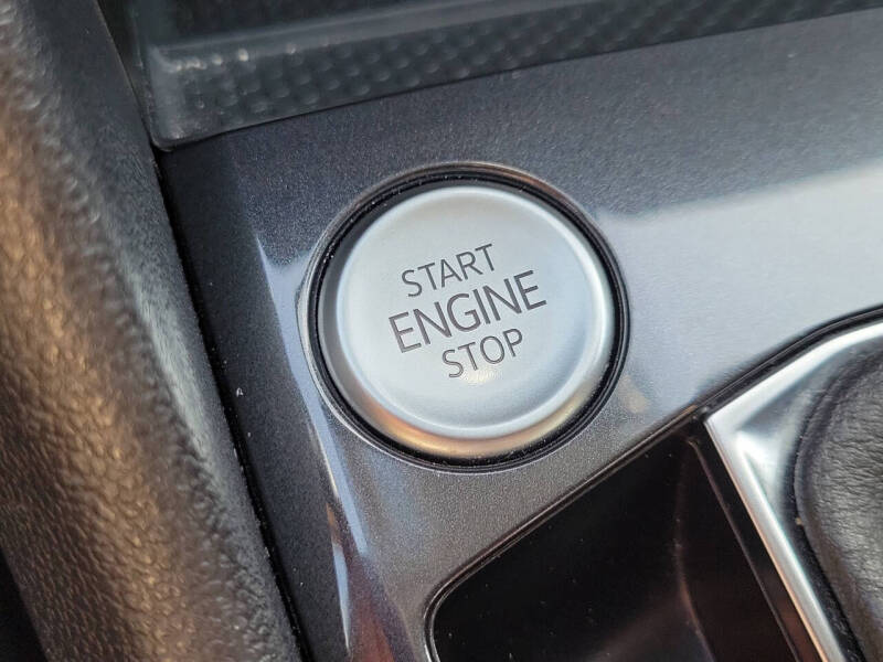 2023 Volkswagen Tiguan SE