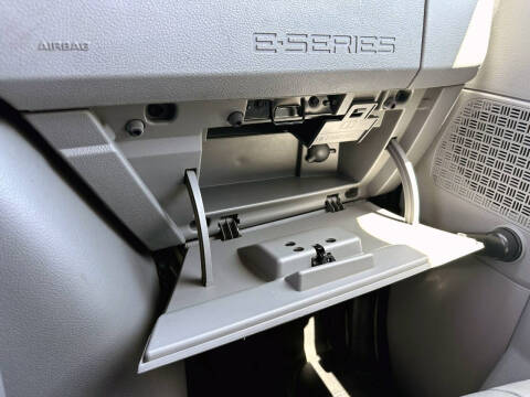 2010 Ford E-Series E-250