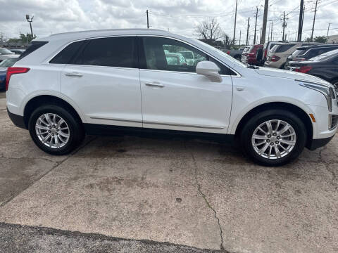 2017 Cadillac XT5