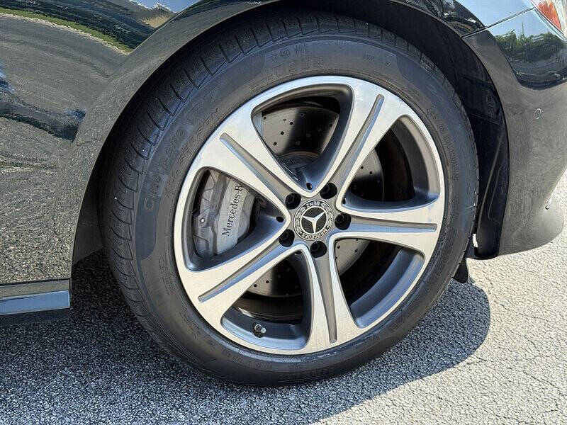 2018 Mercedes-Benz E-Class 16