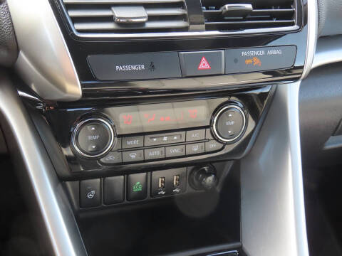 2023 Mitsubishi Eclipse Cross SEL