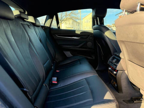 2017 BMW X6 xDrive35i