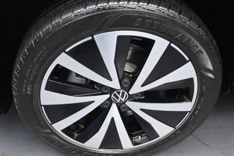 2022 Volkswagen Taos SE