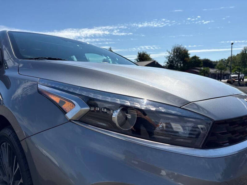 2023 Kia Forte GT-Line