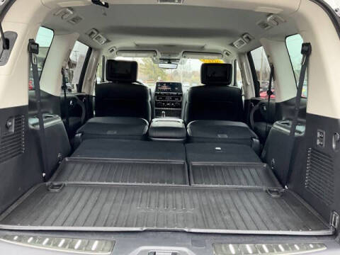 2023 Nissan Armada Platinum