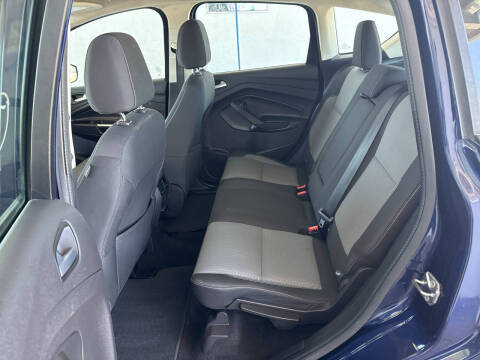 2017 Ford C-MAX Hybrid SE