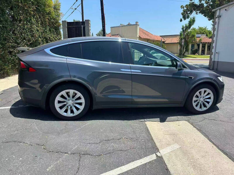 2020 Tesla Model X Long Range Plus
