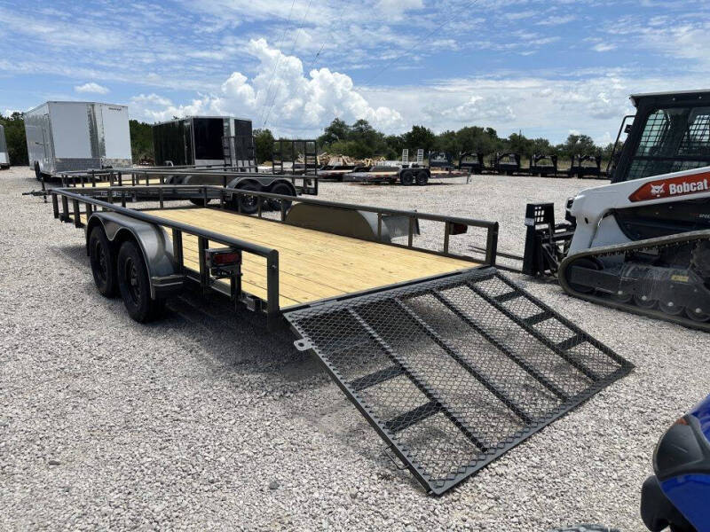 2026 Triple R - 83" x 18'  - 4' Gate