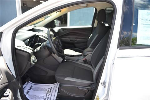 2016 Ford Escape S
