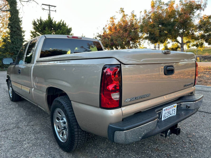 2005 Chevrolet Silverado 1500 LS