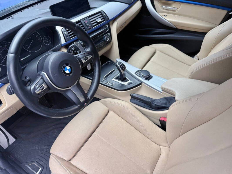 2017 BMW 3 Series 330i xDrive
