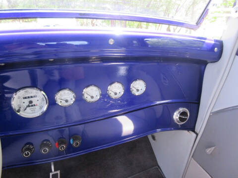 1933 Plymouth Deluxe