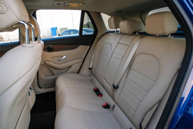 2022 Mercedes-Benz GLC GLC 300