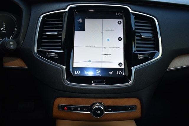 2018 Volvo XC90 T8 eAWD Inscription