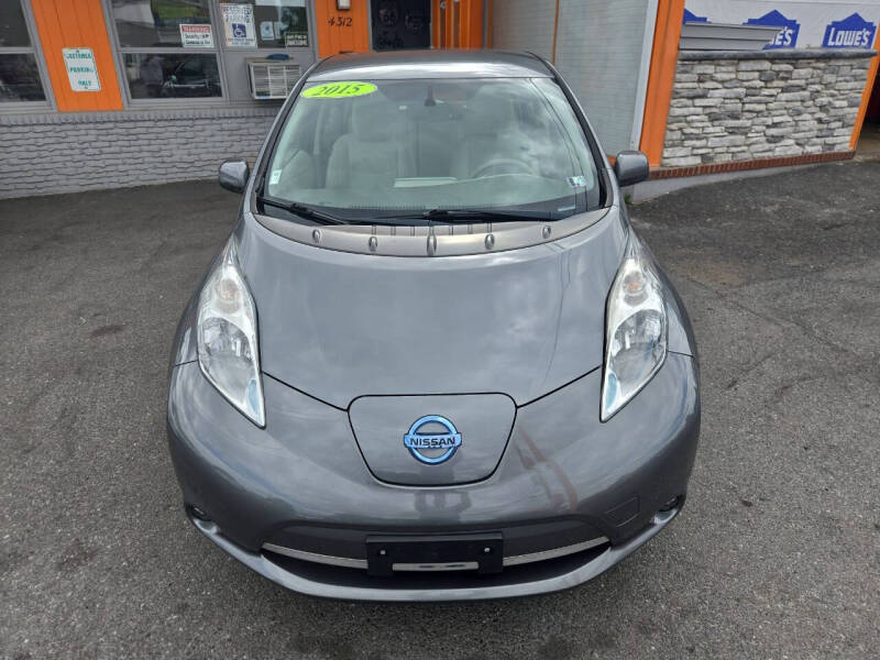 2015 Nissan LEAF SV