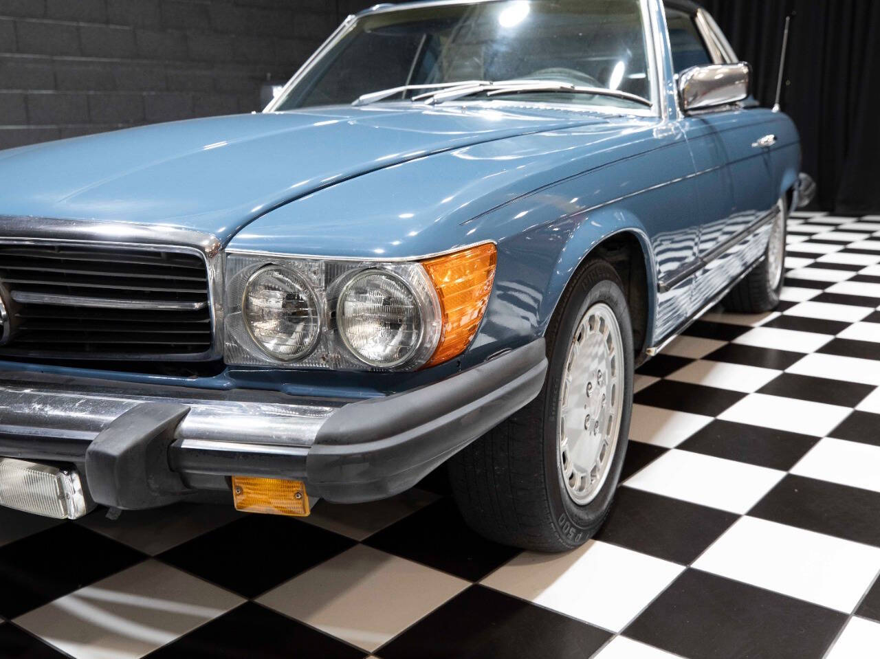 1977 Mercedes-Benz 450 SL 5