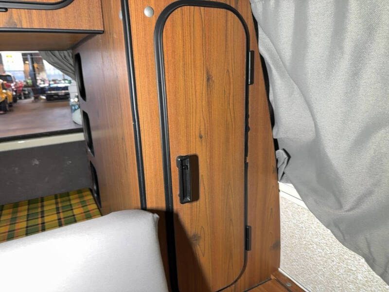1977 Volkswagen Type 2