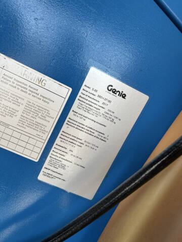 2017 Genie 65' Manlift