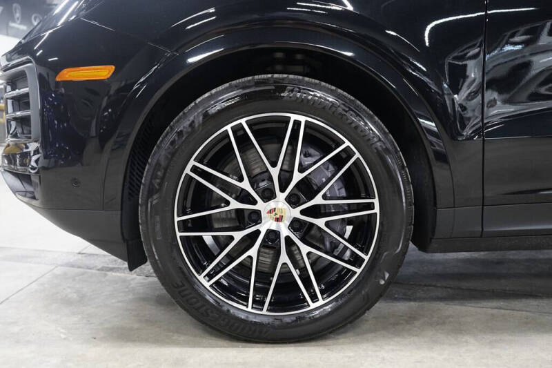 2024 Porsche Cayenne