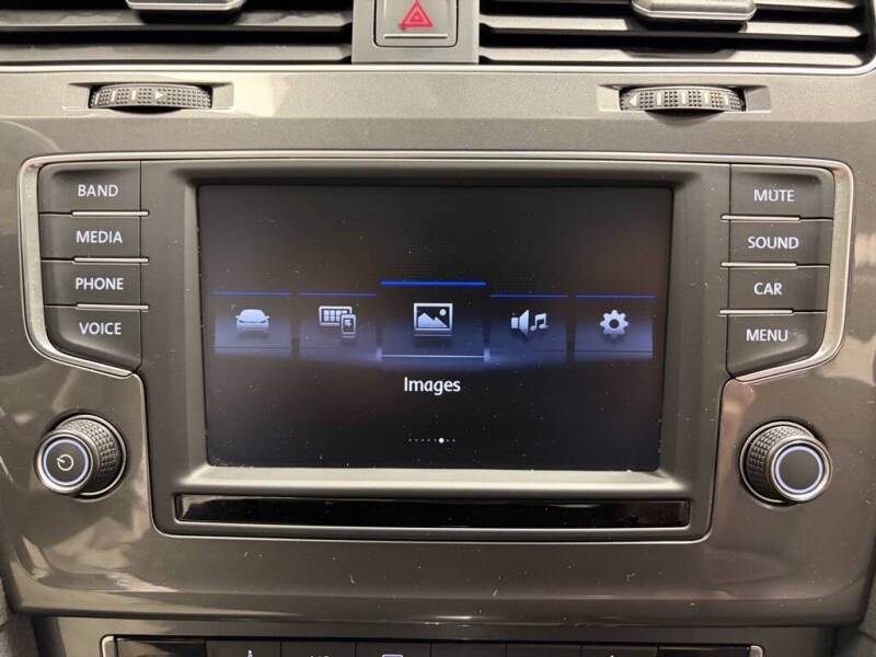 2017 Volkswagen Golf Alltrack