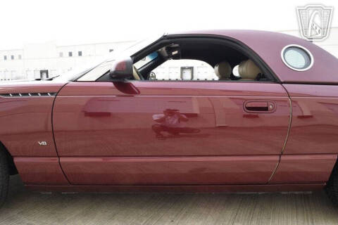 2004 Ford Thunderbird Deluxe