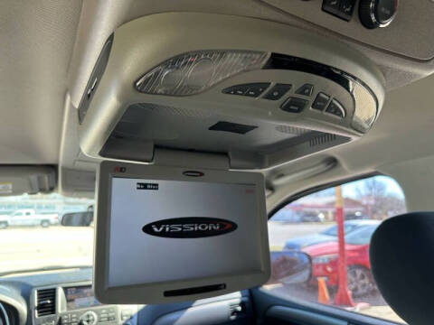 2013 Nissan Armada Platinum