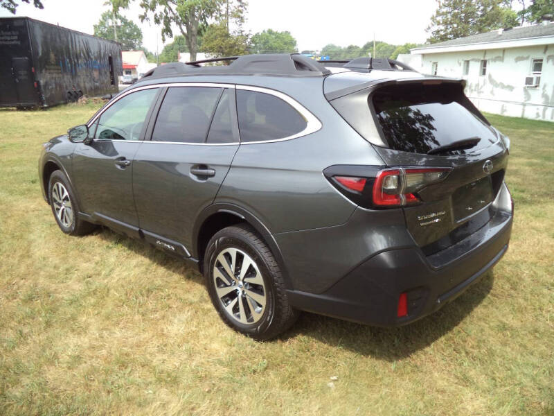 2021 Subaru Outback Premium