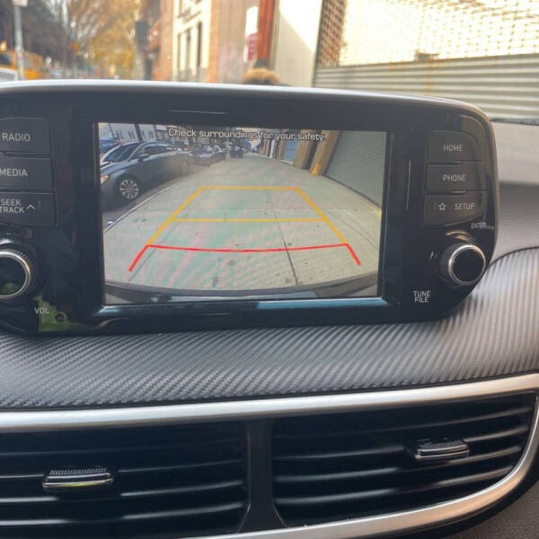 2021 Hyundai Tucson SE