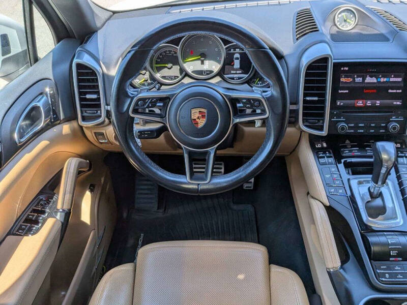 2017 Porsche Cayenne