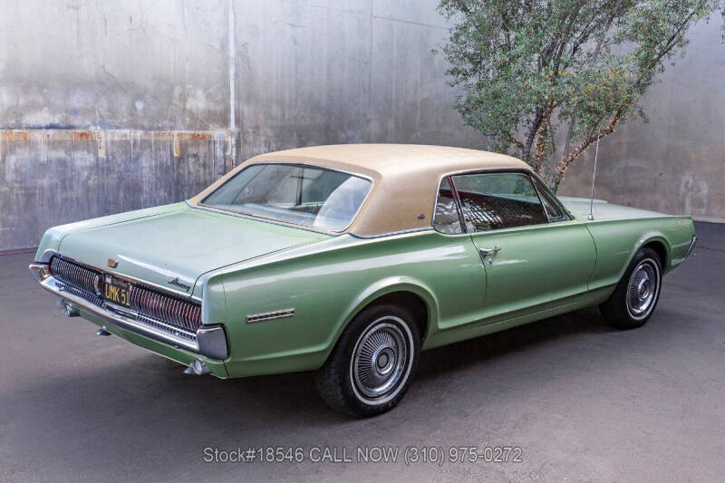 1967 Mercury Cougar XR7