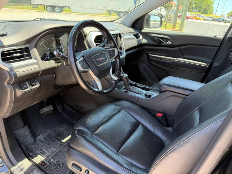 2017 GMC Acadia SLT-1