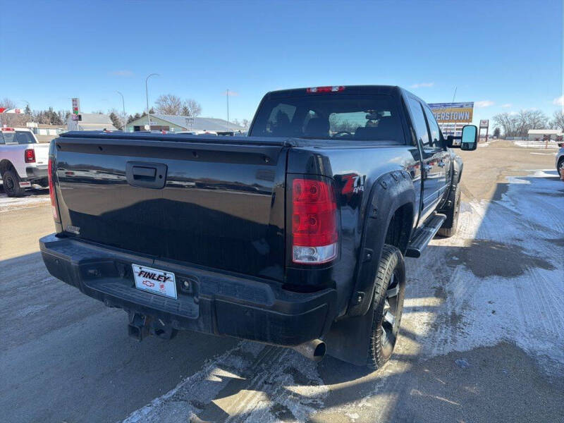 2011 GMC Sierra 2500HD Denali