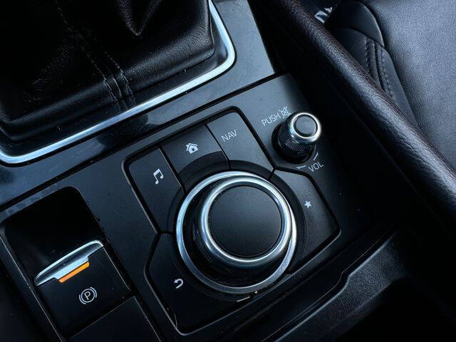 2017 Mazda MAZDA3 Touring