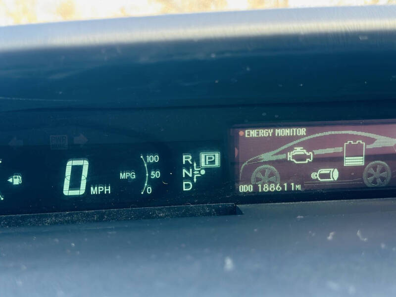 2010 Toyota Prius III