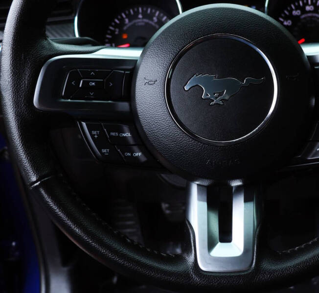 2015 Ford Mustang V6