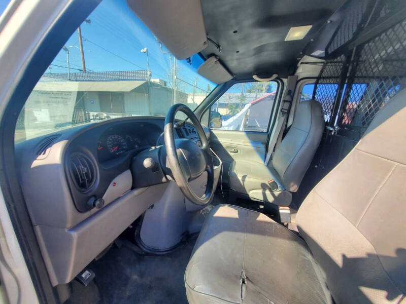 1999 Ford E-150