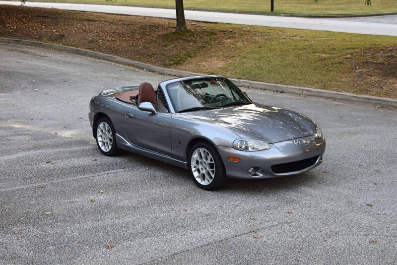 2002 Mazda Miata SE photo 20