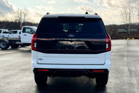 2025 Ford Expedition Tremor