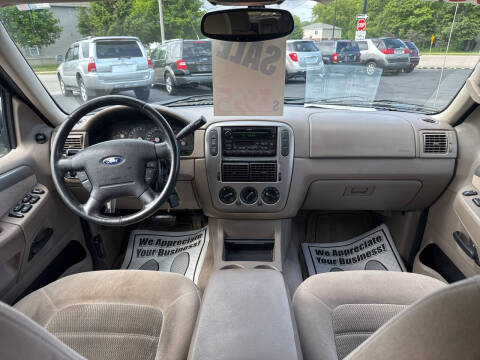 2004 Ford Explorer XLT